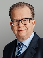 Thorsten Schrieber, DJE Kapital AG